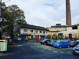 Hotel Bohemian Garni - Skadarlija