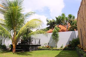 Rusty Seminyak