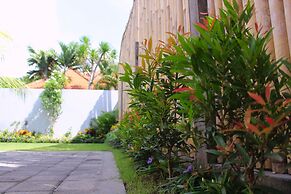 Rusty Seminyak