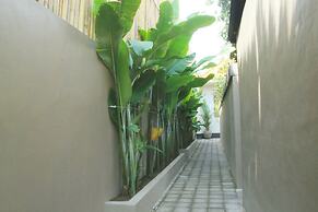 Rusty Seminyak