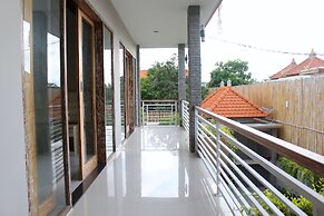 Rusty Seminyak
