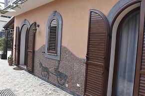 Villa Liliya