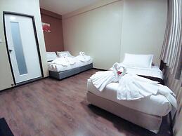 Kim Korner Hotel