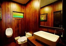 Sathu Hotel