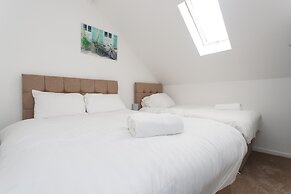 Kirkstall House