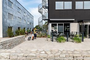 First Hotel Kokoloko