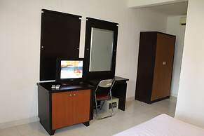 Aman Gati Hotel Lakey