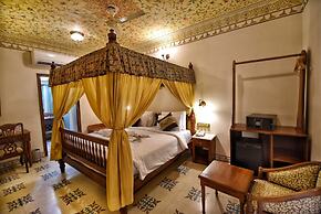 Nirbana Palace - A Heritage Hotel