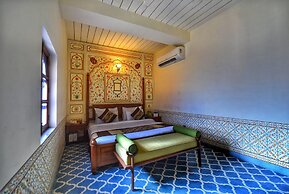 Nirbana Palace - A Heritage Hotel