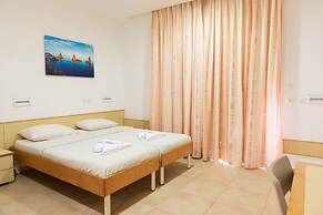Hi Ein Gedi Hostel