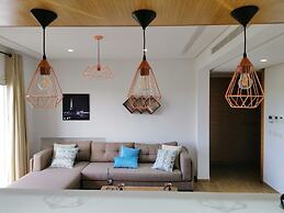 Bright and stylish Flat