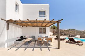 Nikoi Villas