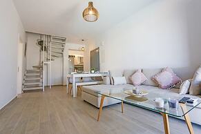 Nikoi Villas