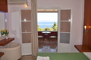 Niki Apartments