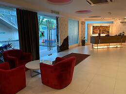 Oscar Inn