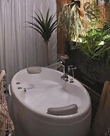 Fas Glass House B&B