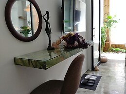 Fas Glass House B&B
