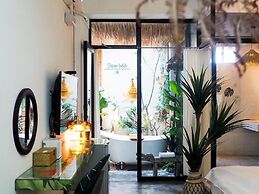 Fas Glass House B&B