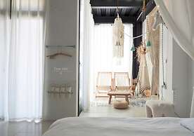 Fas Glass House B&B