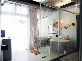 Fas Glass House B&B