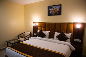 Hotel Shivoy Grand