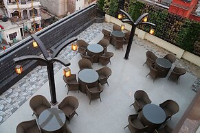 Hotel Shivoy Grand