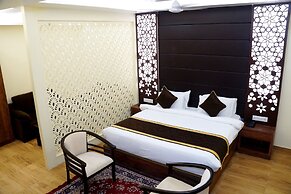 Hotel Shivoy Grand