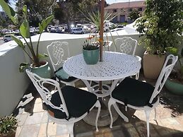 The Greenhouse Guesthouse