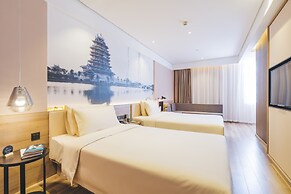 Atour Hotel New Tiantan Beijing
