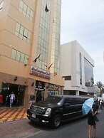 Kings Park Hotel