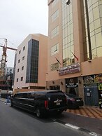 Kings Park Hotel