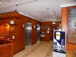 Kings Park Hotel