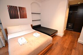 Luxury Hyde Park