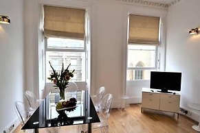 Luxury Hyde Park