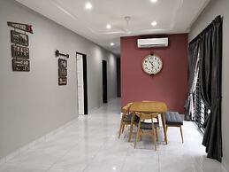 RE - Roomy Stay