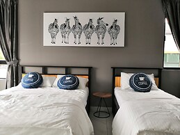 RE - Roomy Stay