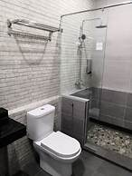 RE - Roomy Stay