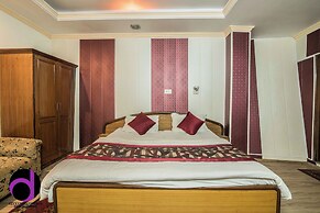 Hotel Moon