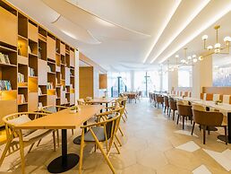 Atour Hotel Renmin Ave Linping Hangzhou