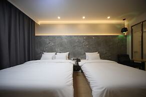 Bestie Hotel