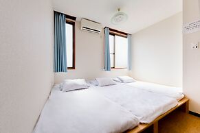 Yolee Guest House