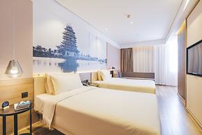Atour Hotel Baijia Lake Nanjing