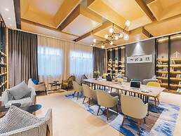 Atour Hotel Lukou Airport Nanjing