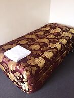 Greenlane Motor Inn