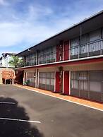 Greenlane Motor Inn