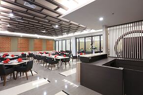 Harper Palembang by ASTON