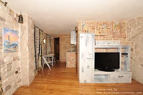 Una Apartments II - Adults only
