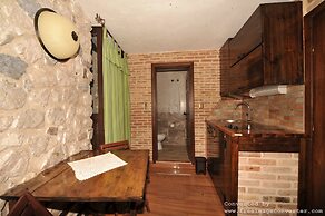 Una Apartments II - Adults only