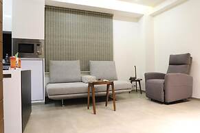 Ebony Residency