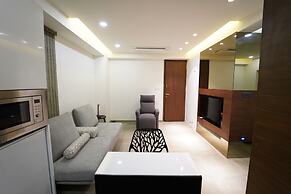 Ebony Residency